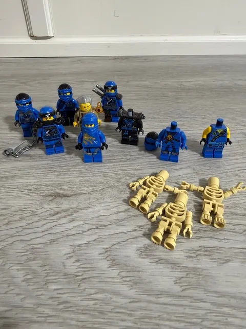 LEGO Ninjago Jay DX Lot Sons of Garmadon Rebooted Hunted Ed Walker Suits