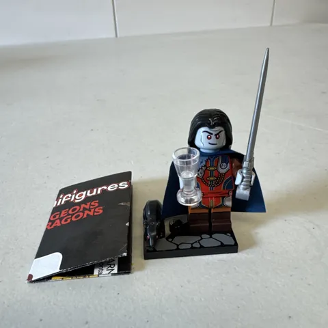 CMF LEGO Dungeons & Dragons Minifigure 71047 Strahd Von Zarovich