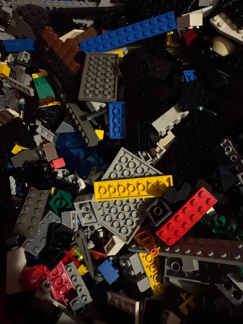 Lego Brand Bulk Brick & Parts Sold Per Pound 🌟Multi-Colored & Sorted