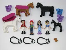 Lego Friends 4 Horses Pony Lot  4 Minifigure Animals & Girls Saddles Barding