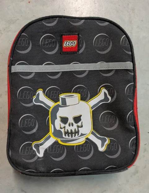Rare Lego Skull & Crossbones Vertical Soft Lunchbox - Pirates Lunch Box Merch