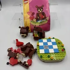 LEGO 40462 Iconic Valentine's Brown Bear Building Toy Set Holiday Love Opened