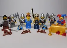 LEGO Castle Fantasy Era Minifigure Lot of (8) + Extras! Castle Starter Set L👀K!