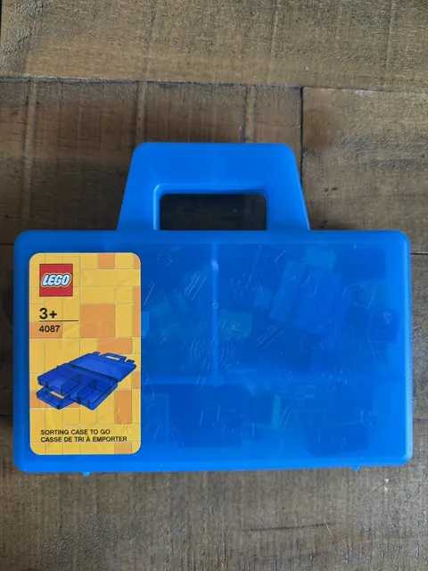 LEGO Mini Travel Case With Assorted Lego Pieces Included! Blue Take Along Fun!