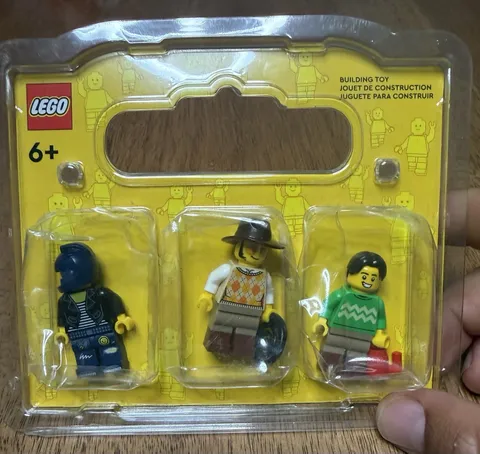 LEGO Store Build a Minifigure Pack of 3 Mini Figures 852766 / Item: 6417603