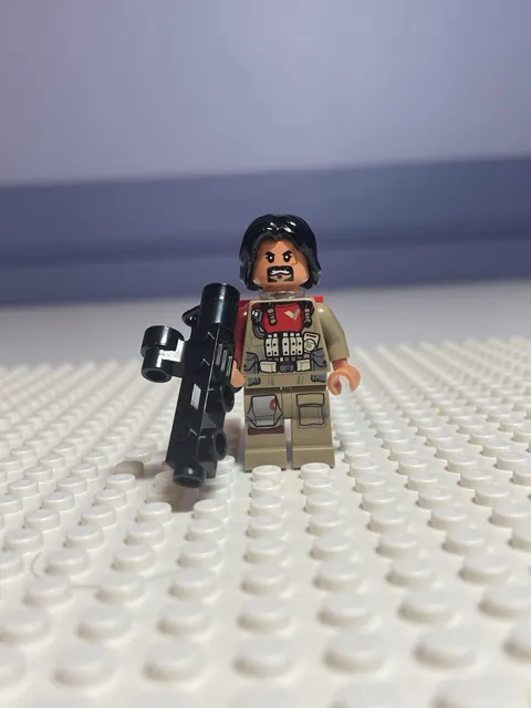 LEGO Star Wars "rogue One" Baze Malbus Minifigure SW0783 75153