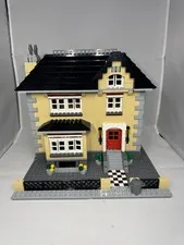 LEGO Creator 3-in-1 Model Town House 4954 In 2007 Used Retired Complete