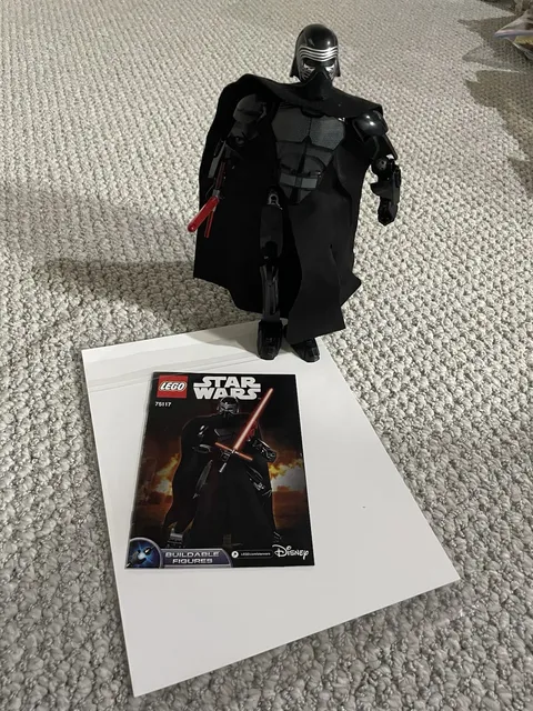 LEGO Star Wars Buildable Figures Kylo Ren 75117 Complete Set w/ Inst And Box