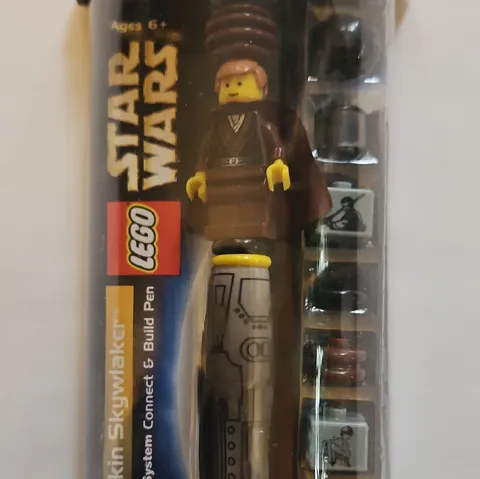 LEGO Star Wars Anakin Skywalker Minifigure Keychain Ages 6+ Blister Pack