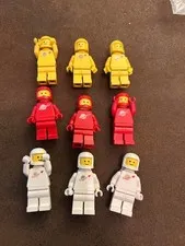 Lego Vintage Space Minifigures Yellow Red White x9* Read