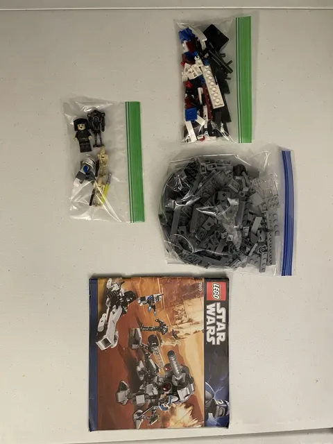 LEGO Star Wars: Battle for Geonosis (7869) 100% Complete