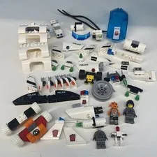 LEGO Space Police Galactic Enforcer 5974 Parts And Minifigure Lot
