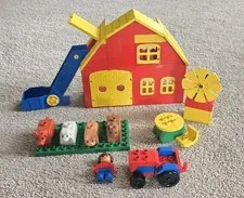 Vintage Duplo 2655 Farm Partial Set Great Condition 