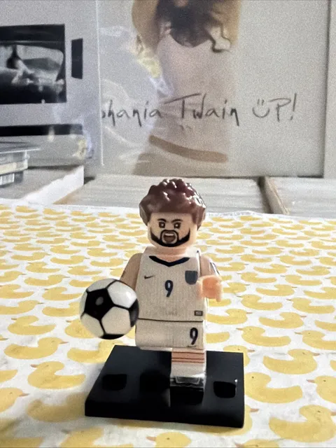 HARRY KANE #9 ENGLAND NATIONAL TEAM JERSEY LEGO MINIFIG soccer futbol british uk