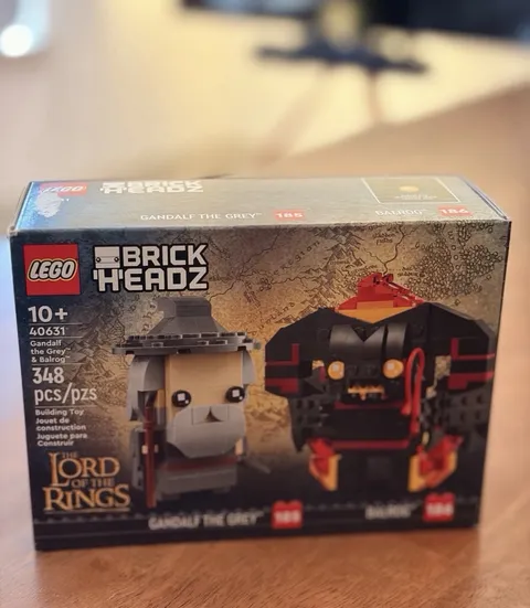 LEGO BRICKHEADZ: Gandalf the Grey & Balrog (40631)