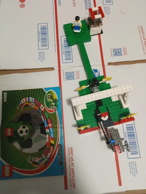 LEGO Sports: Shoot 'N' Save (3422) Complete with Instructions No Box 2/3 Balls