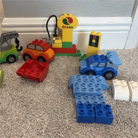 LEGO DUPLO Octan Lot Vehicles Cars Truck Gas Station Pump Sign Printed