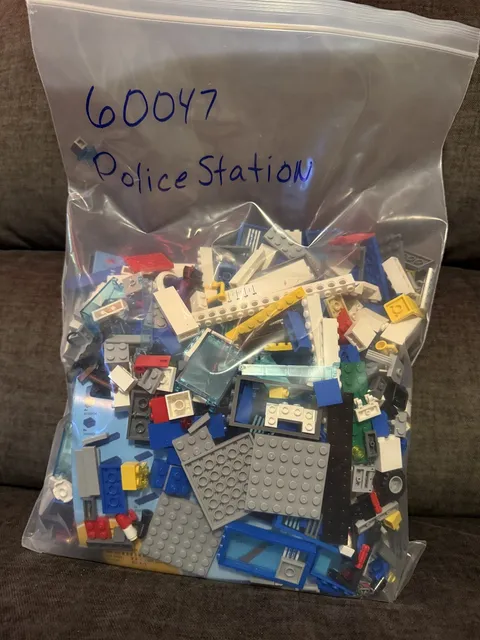 LEGO CITY: Police Station (60047), 99% Complete, Original Instructions, No Box