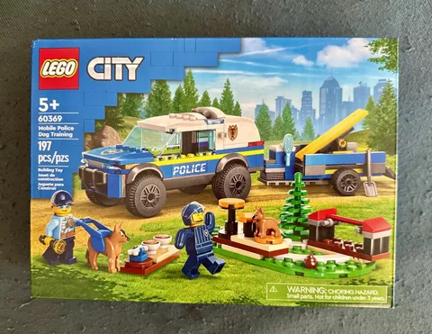 LEGO CITY: Mobile Police Dog Training (60369) NIB hard to find factory sealed