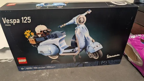 LEGO Icons: Vespa 125 (10298)