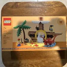 LEGO Pirate Ship Playground 40589 Limited Edition Set 168 pcs Ages 7+