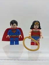 Lego DC comics Minifig lot SUPERMAN & WONDERWOMEN 6862