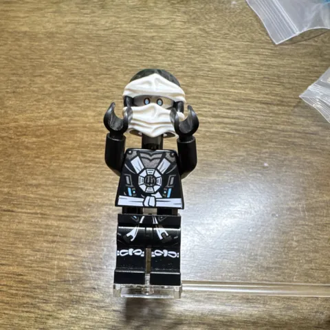 Lego Ninjago Deepstone Armor Zane Minifigure (possession) Njo0151 70751 USED