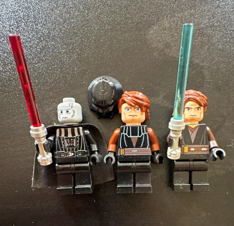 LEGO Star Wars Minifigure Lot of 3 Darth Vader Anakin Obi-Wan w/ Lightsabers