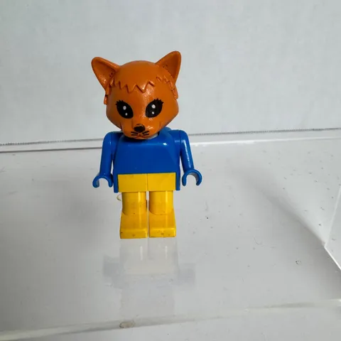 LEGO Fabuland Cat Figure 3637 Orange Head Blue Torso Yellow Legs Vintage 1980s