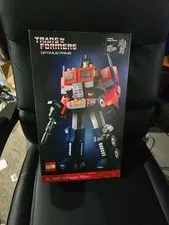 LEGO Icons: Optimus Prime (10302)