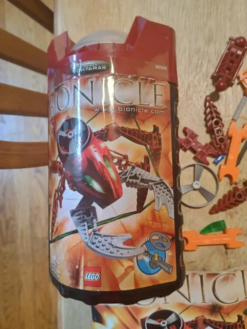 LEGO BIONICLE: Visorak Vohtarak (8742) Complete With Instructions In Canister