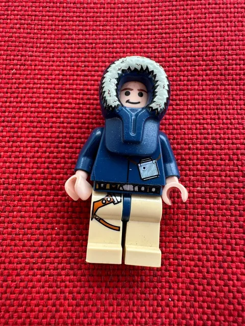 LEGO Star Wars Han Solo minifigure, featuring his dark blue Hoth parka