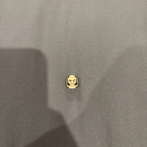 new LEGO Minifig Head for X-Men Wolverine (2012 Chopper Showdown set 6866)