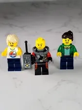Lego City Scuba And Beach Minifigures With Accessories Authentic 
