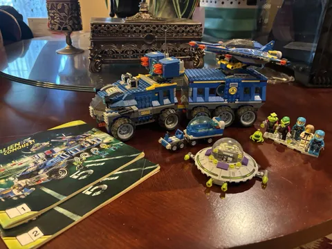 LEGO Alien Conquest Earth Defense HQ 7066 100% Complete W/ Instructions