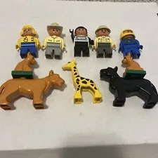 LEGO DUPLO Figures Lot Of 10 Cowboy Workers Animals Lions Giraffe