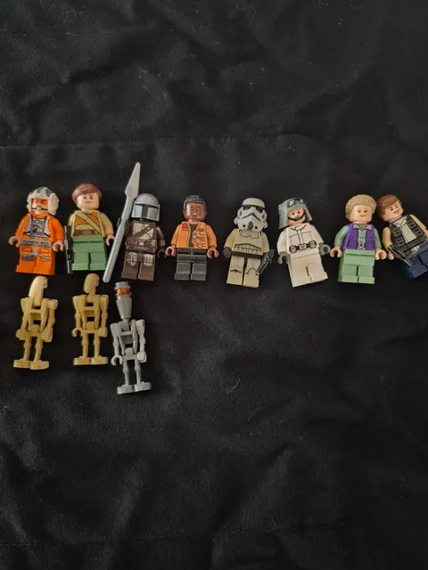 LEGO Star Wars Minifigure Lot w/ Droids & Accessories, Mixed Characters