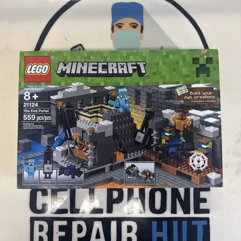 LEGO Minecraft The End Portal 21124 Complete Set 559 pcs Ages 8+