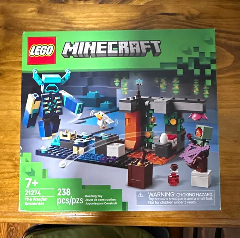 LEGO Minecraft The Warden Encounter 21274 238pcs Age 7+ 2025 Plastic