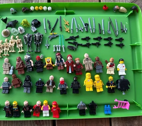 Lego Minifigure Item Lot Of  30+ Starwars Minecraft Pirates Of Caribbean Etc