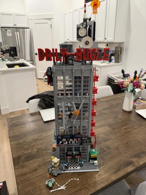 LEGO Super Heroes: Daily Bugle (76178)