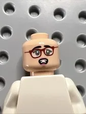 LEGO 3626pb1649 Ghostbusters Janine Melnitz Dual Head Flesh Red Glasses Pink Lip