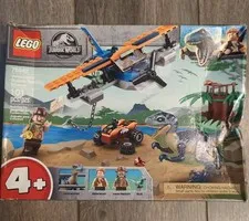 LEGO 75942 Jurassic World Blue & Beta Brand New Sealed - Damaged Box