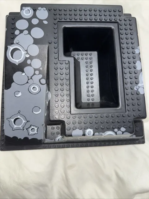 LEGO Vintage, Moon Raised Baseplate 32x32 Ramp