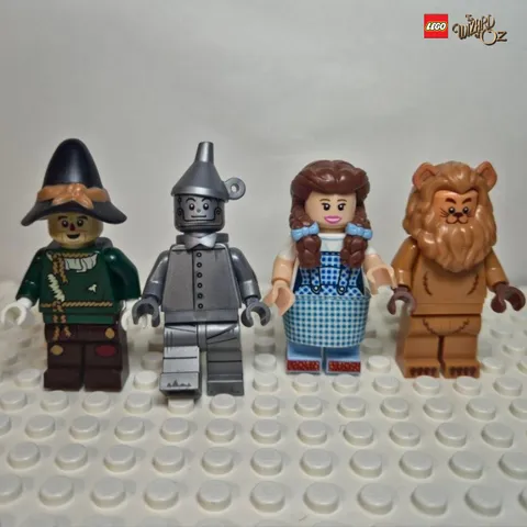 LEGO Wizard of Oz 71023 Dorothy Tin Man Lion Scarecrow Minifigure Lot COMPLETE
