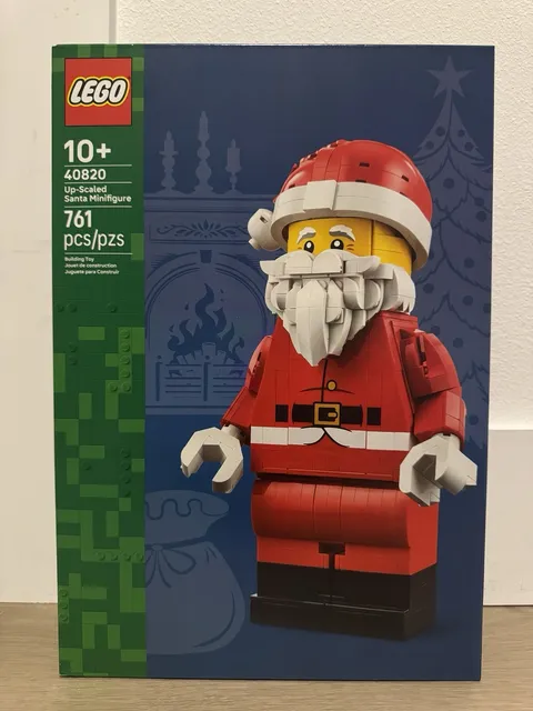 LEGO Seasonal: Up-Scaled Santa Minifigure (40820) New Sealed