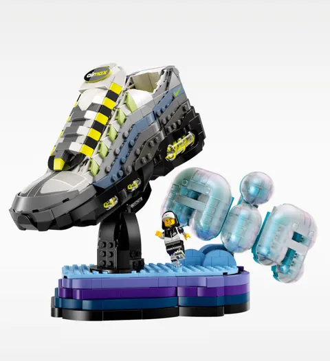 Nike Air Max 95 x LEGO Set 43025 Building Set Sneaker Display 1213 Pieces