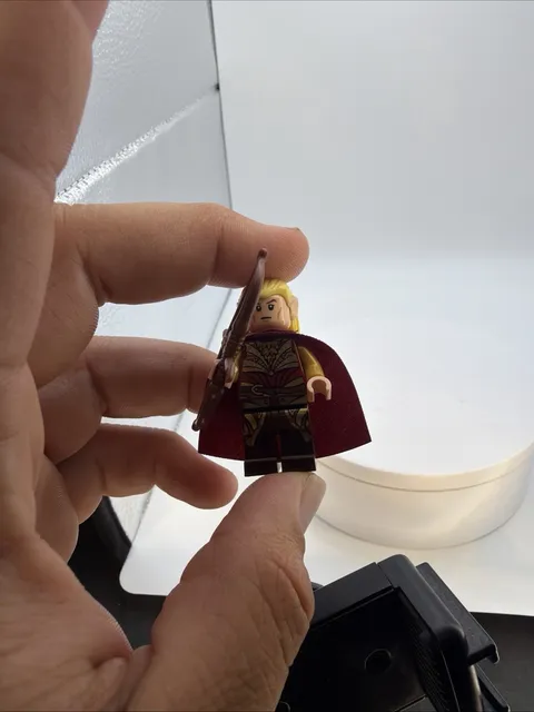 LEGO Minifigure Lord of the Rings Haldir Elf lor020 From 2012 9474 Helm's Deep