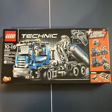 LEGO Technic 8052 Container Truck Power Functions 686 pcs w/ Box
