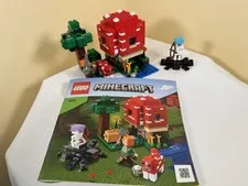 LEGO Minecraft The Mushroom House 21179 Complete Set With Manual
